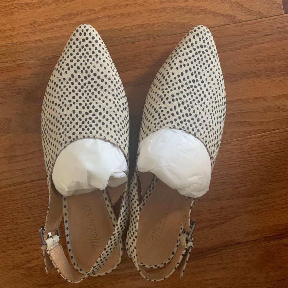 NWT The Remi Slingback Flat in Spotted Leather